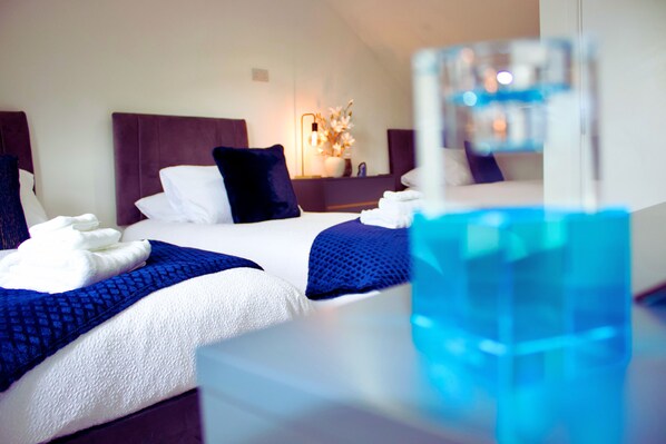 Exclusive Apartment, Multiple Beds, Non Smoking | Egyptian cotton sheets, premium bedding, memory foam beds