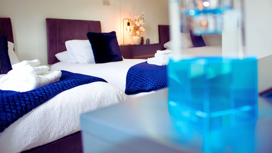 FC Platinum Accommodation LTD