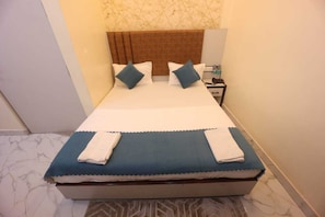 Deluxe Room | Free WiFi