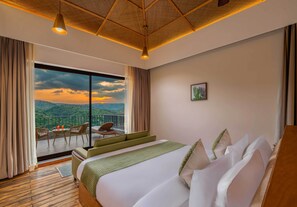 Aravali View With Plunge Pool | Premium bedding, minibar, in-room safe, desk - Nanda Hill Resorts (Udaipur)