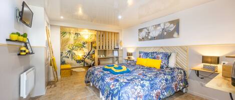 1 bedroom, WiFi, bed sheets, wheelchair access