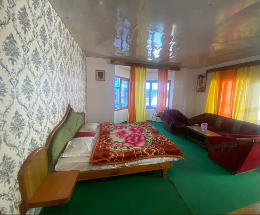 Classic Double Room, 1 Bedroom, Balcony, Mountain View | Free WiFi