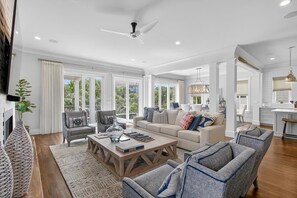 TV connectée, espaces bureaux