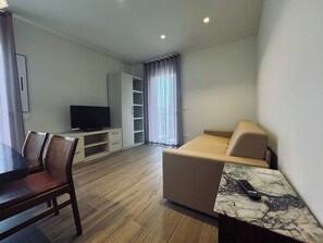 패밀리 아파트 | 거실 ��공간