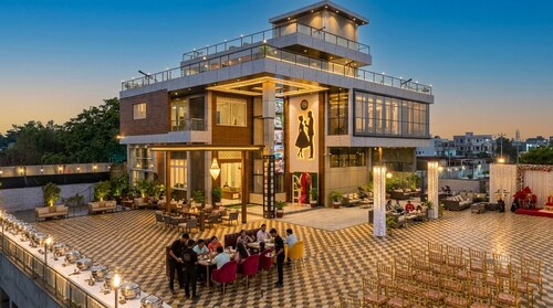 Dream House Club And Resort