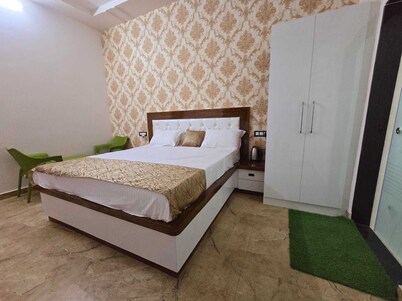 Dream House Club And Resort