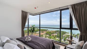 Apartment, 2 Bedrooms, Accessible, Smoking | 2 bedrooms, soundproofing