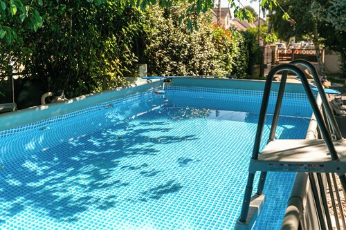 Villa Oasis near Paris - Heated pool, Sauna & Jacuzzi for 15 people