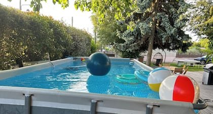 Villa Maxonale près de Paris avec Piscine Chauffée, Sauna & Jacuzzi