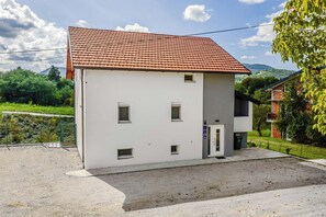 Façana frontal de l'allotjament