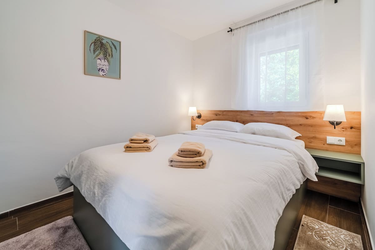 Appartamento familiare, 2 camere da letto (Plitvice Lakes Apartments and Rooms 4) | 1 camera, Wi-Fi gratuito, lenzuola