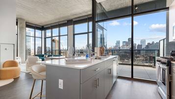 Apartment | 13 Schlafzimmer, Internetzugang