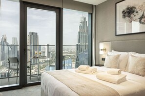 Desk, iron/ironing board, travel crib, WiFi