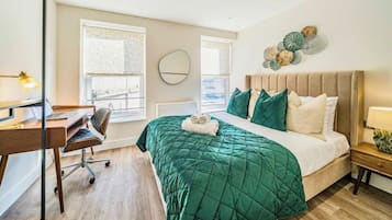 2 bedrooms, desk, iron/ironing board, travel cot