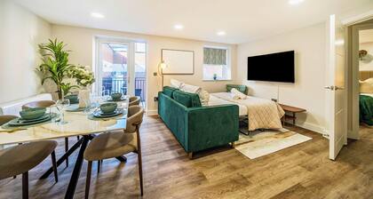 Town Center| Contractors/Families | WiFi | Balcony