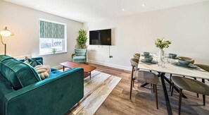 Televisie en een kantoor