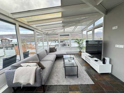 Modern and Spacious apartment in heart of Akureyri