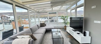 Modern and Spacious apartment in heart of Akureyri