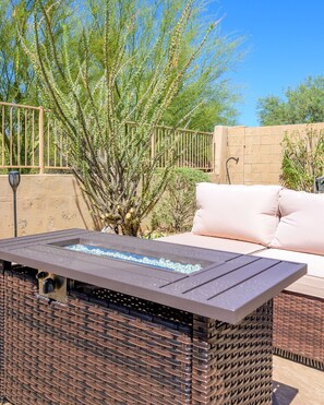 Terrace/patio - Quiet Single Family in Troon North w/ Hot Tub (Scottsdale)