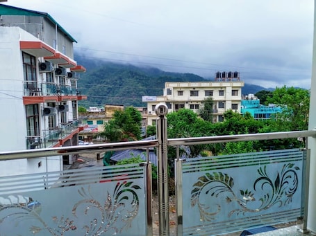 Deluxe Double Room, Balcony, Mountain View | Balcony view