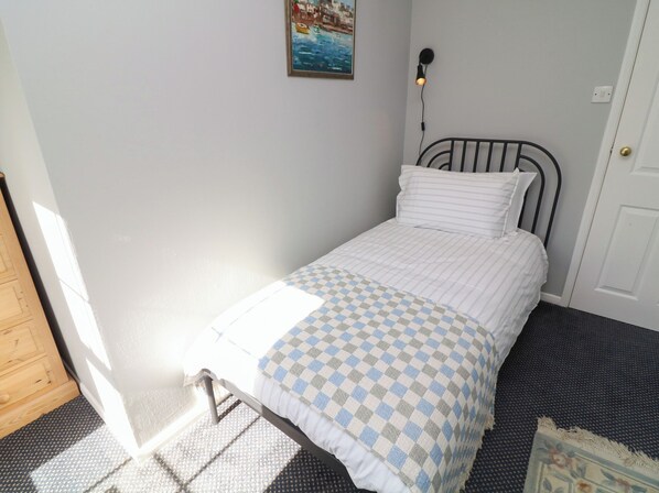 4 chambres, décor unique, ameublement unique, accès au Wi-Fi (inclus)