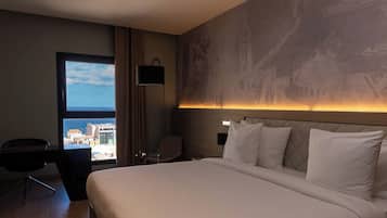 Deluxe Double Room, 1 King Bed | In-room safe, desk, laptop workspace, blackout curtains