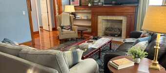 Charming 3-bedroom cottage in Greenville 1 mile from ECU campus