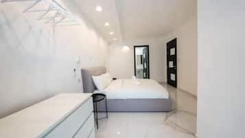 1 habitación, tabla de planchar con plancha, wifi y ropa de cama