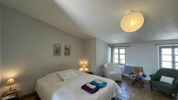 1 sovrum, strykjärn/strykbräda, gratis wi-fi och sängkläder