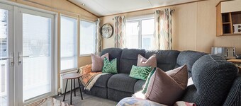 Host Stay Leon s Retreat