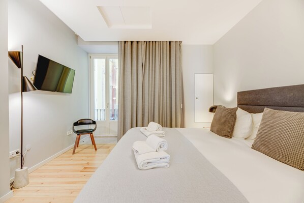 2 chambres, fer et planche Ă repasser, Wi-Fi, draps fournis