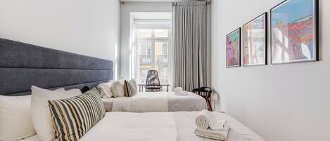 2 dormitorios, tabla de planchar con plancha, wifi y ropa de cama
