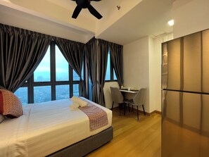 1 chambre, fer et planche Ă repasser, Wi-Fi, literie fournie