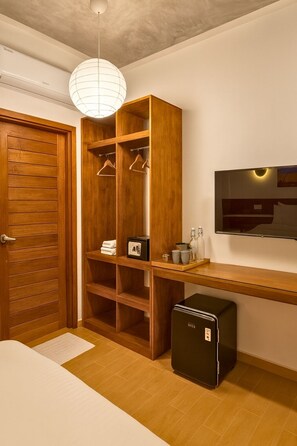 Basic Double Room, City View | Room amenity