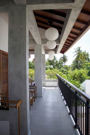 Terrace/patio - Oshi Boutique  (Felidhoo)