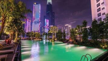 Outdoor pool, open 8:00 AM to 10:00 PM, pool loungers