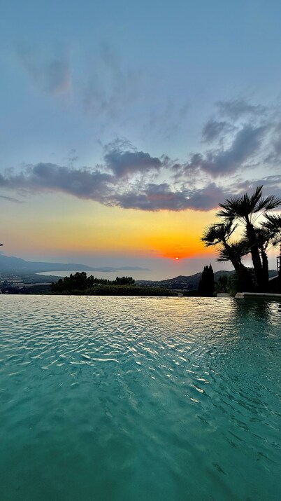 Villa Lumio sea view