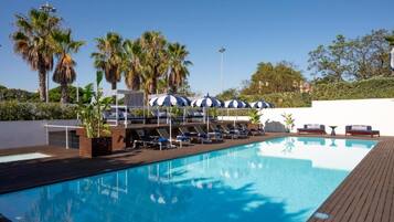 Innenpool, beheizter Pool