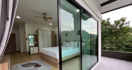 Hill Bay Suites