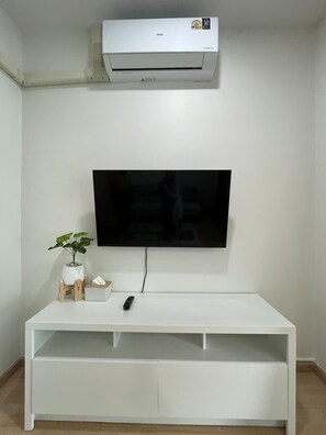 Junior Room, Hill View | Room amenity