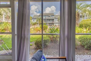 Apartment (1 Bedroom) | Interior - 4 Mi to Beach: Unit w/ Pool Access in Little River (Little River)