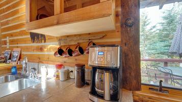 House (1 Bedroom) | Interior