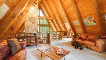 Rumah (2 Bedrooms) | Interior