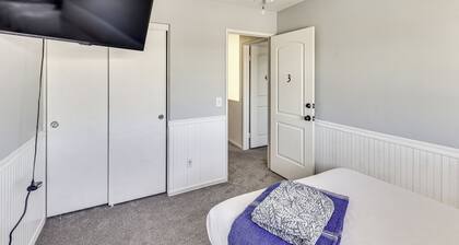 Spacious Menifee Home w/ Patio, 9 Mi to Lake!