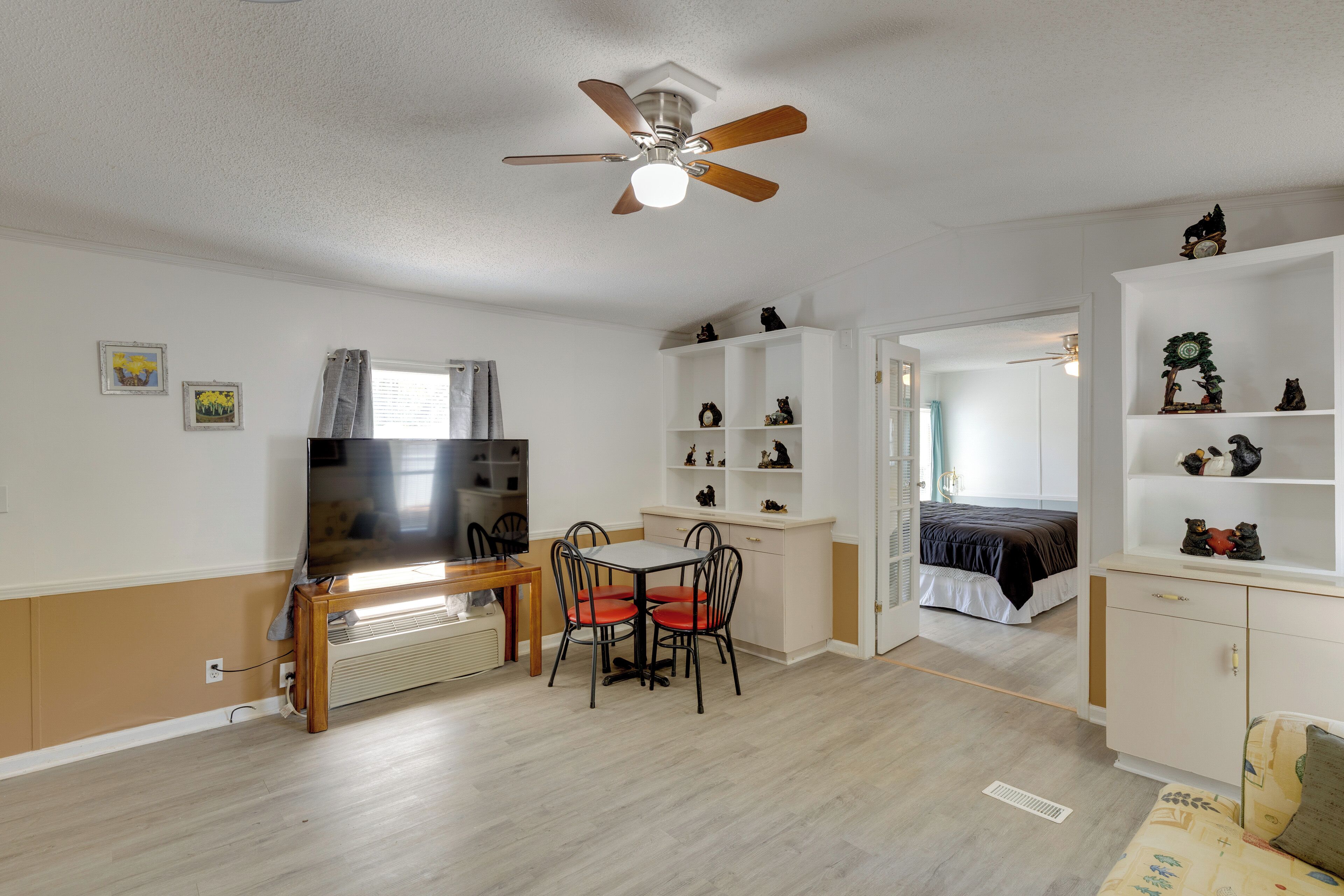 House (1 Bedroom) | Front of property