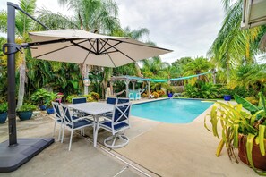 House (3 Bedrooms) | Interior - Outdoor Oasis w/ Bar & Lanai: Tavares Escape (Tavares)