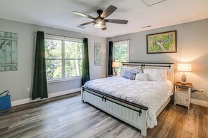 House (4 Bedrooms) | Interior - Walk to Lake Barkley! Family Home w/ Outdoor Oasis (Cadiz)