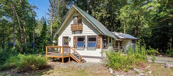 Walk to Skykomish River: Wooded Escape w/ Fire Pit
