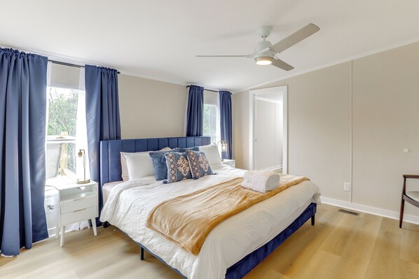 House (3 Bedrooms) | Interior