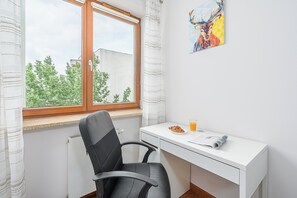 Bügeleisen/Bügelbrett, kostenloses WLAN